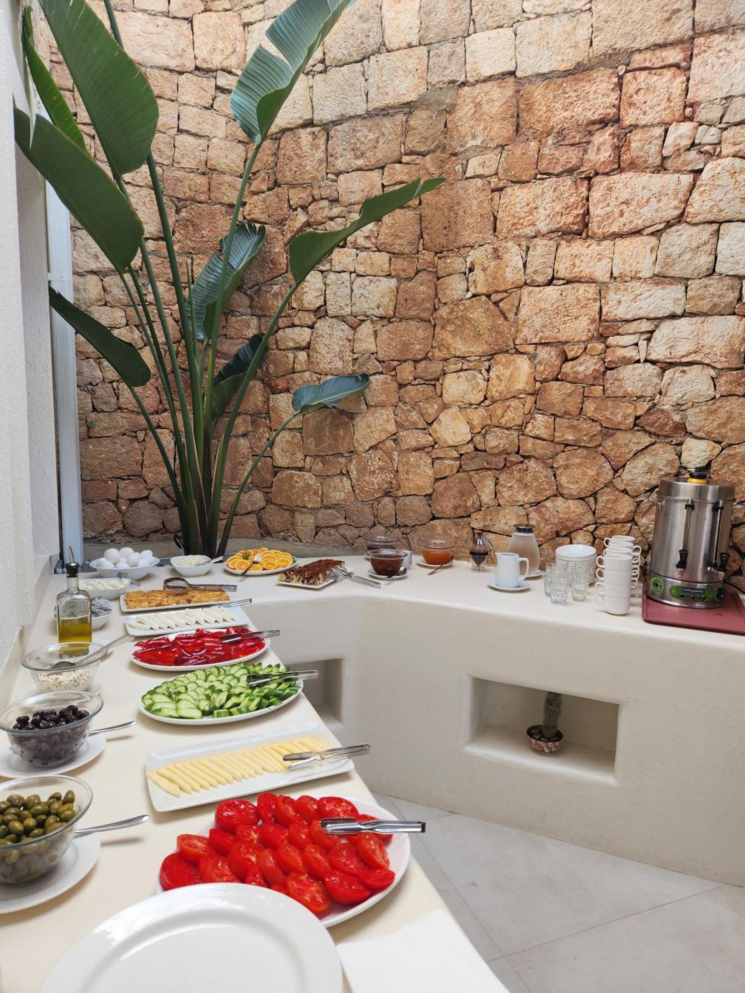 קס Hotel Begonvil מראה חיצוני תמונה