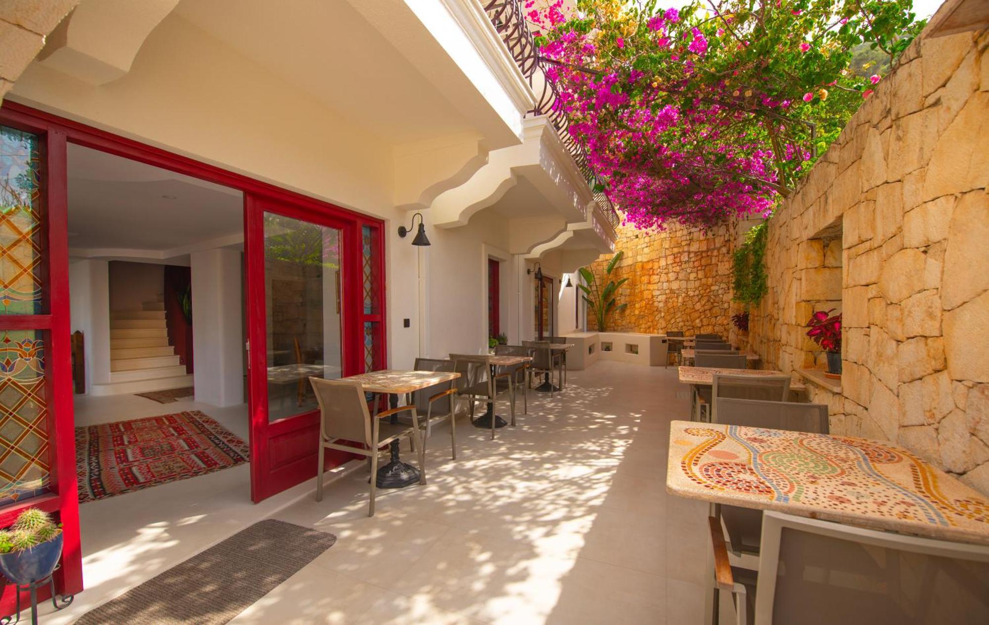 קס Hotel Begonvil מראה חיצוני תמונה