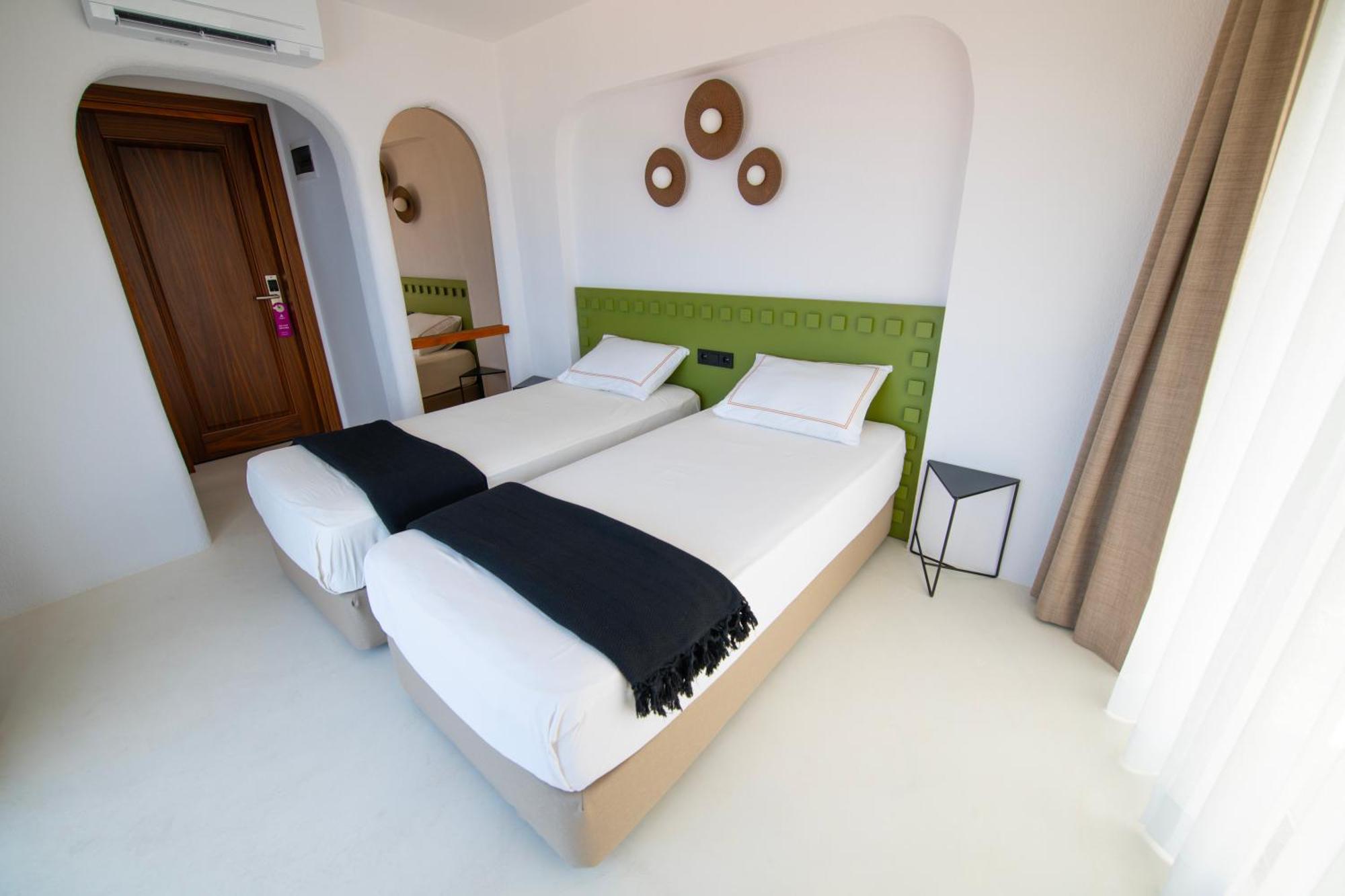 קס Hotel Begonvil מראה חיצוני תמונה